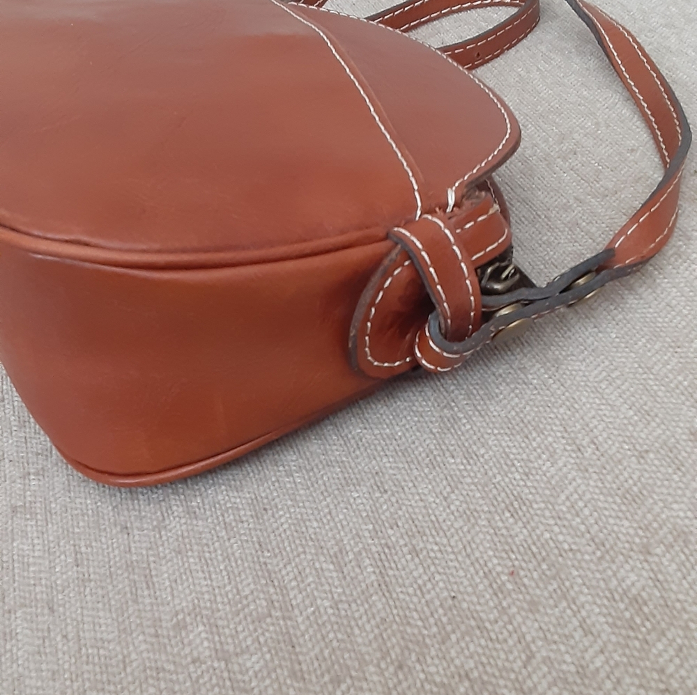 Patricia Nash Elegant English Tan Leather Crossbody Bag - Picture 7 of 14